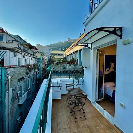 B&b Neapolitan Terrace-3